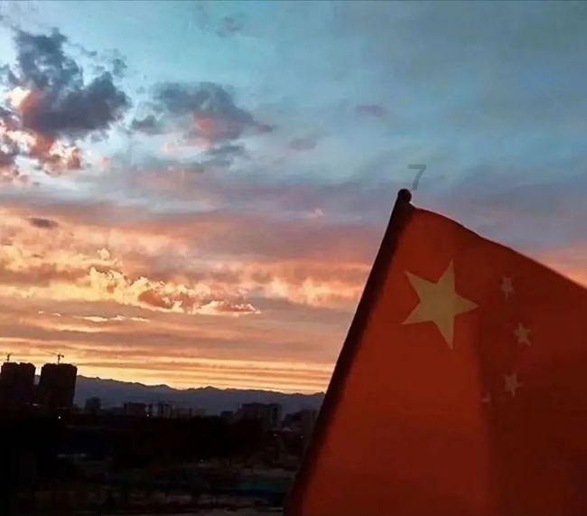 经济在逐步回暖，为什么房价跌幅如此之大？